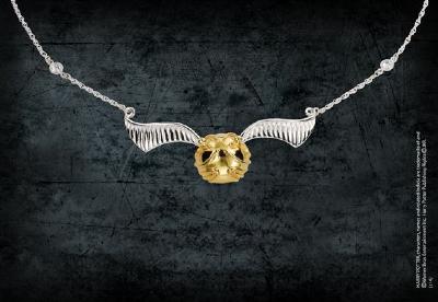 Quidditch-Golden-snitch-necklace-small